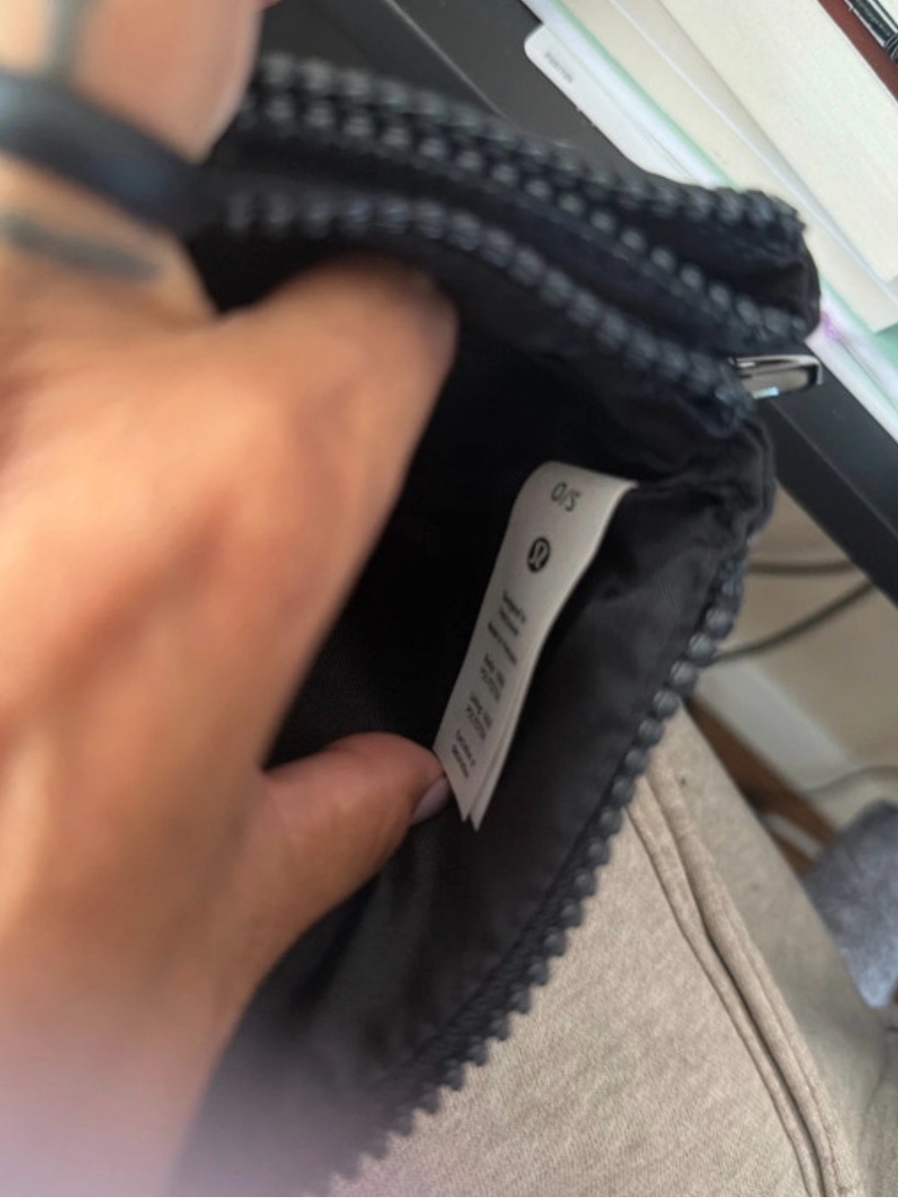 lululemon athletica Black Logo-Print Wristlet Pouch - Picture 3 of 4